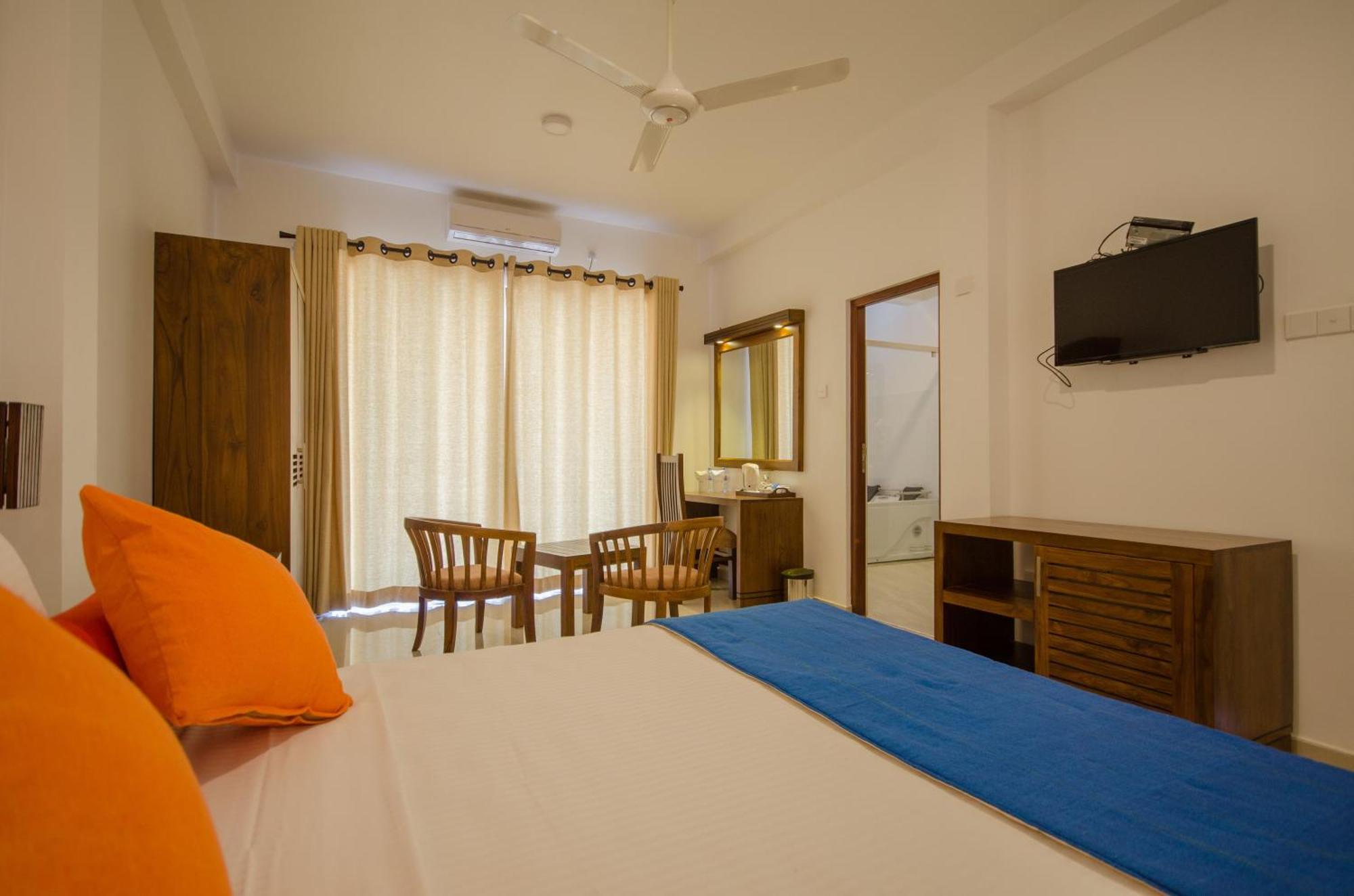 Okwin Resort Kandy Bilik gambar