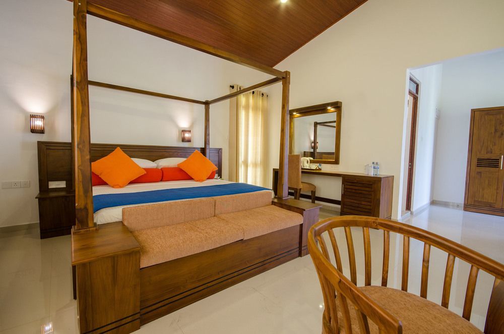 Okwin Resort Kandy Luaran gambar