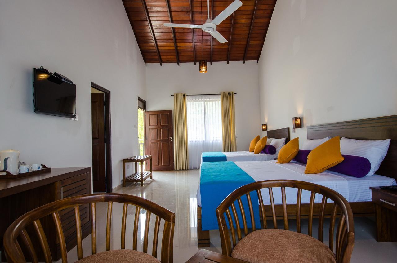 Okwin Resort Kandy Luaran gambar