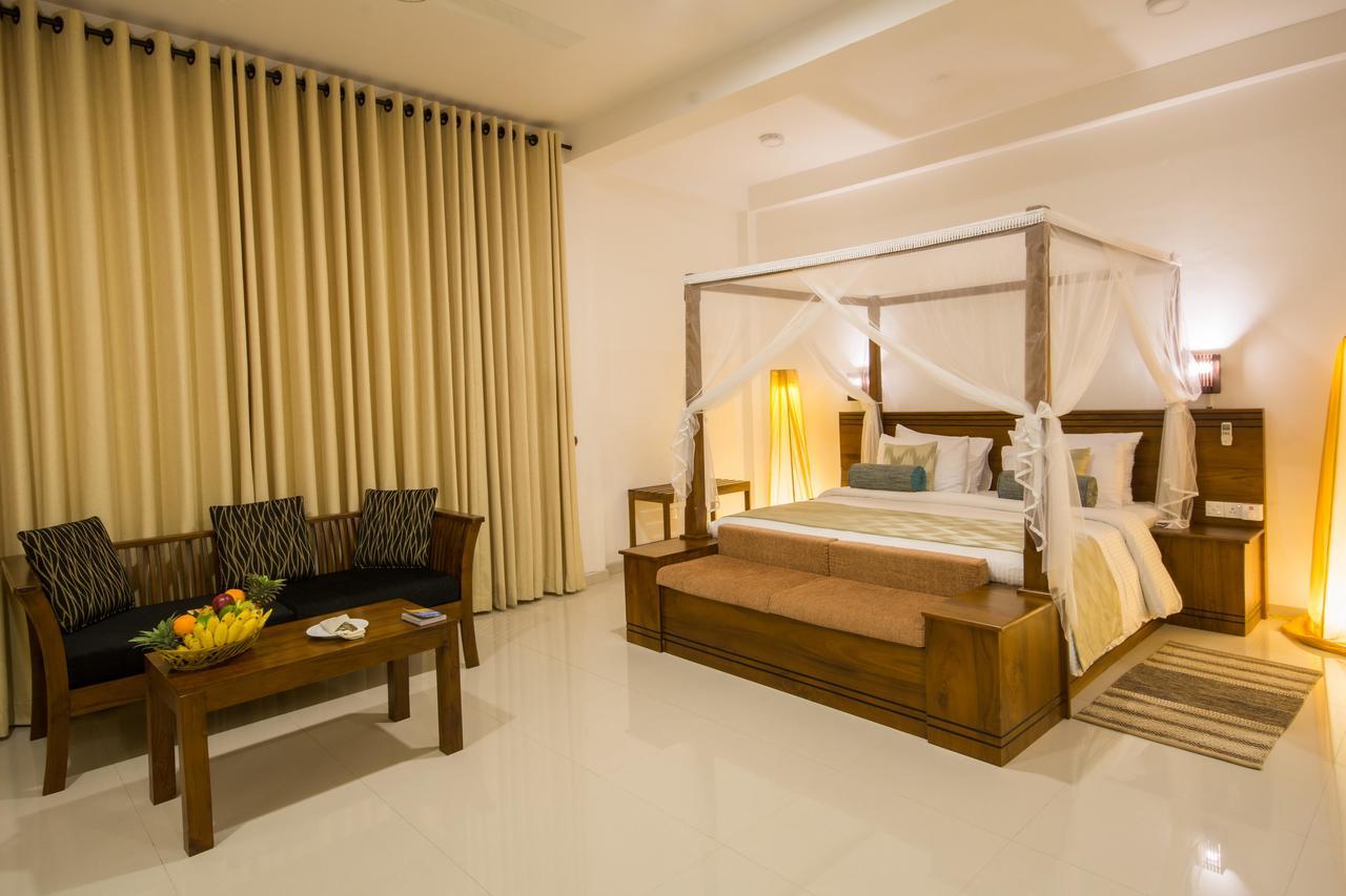 Okwin Resort Kandy Luaran gambar