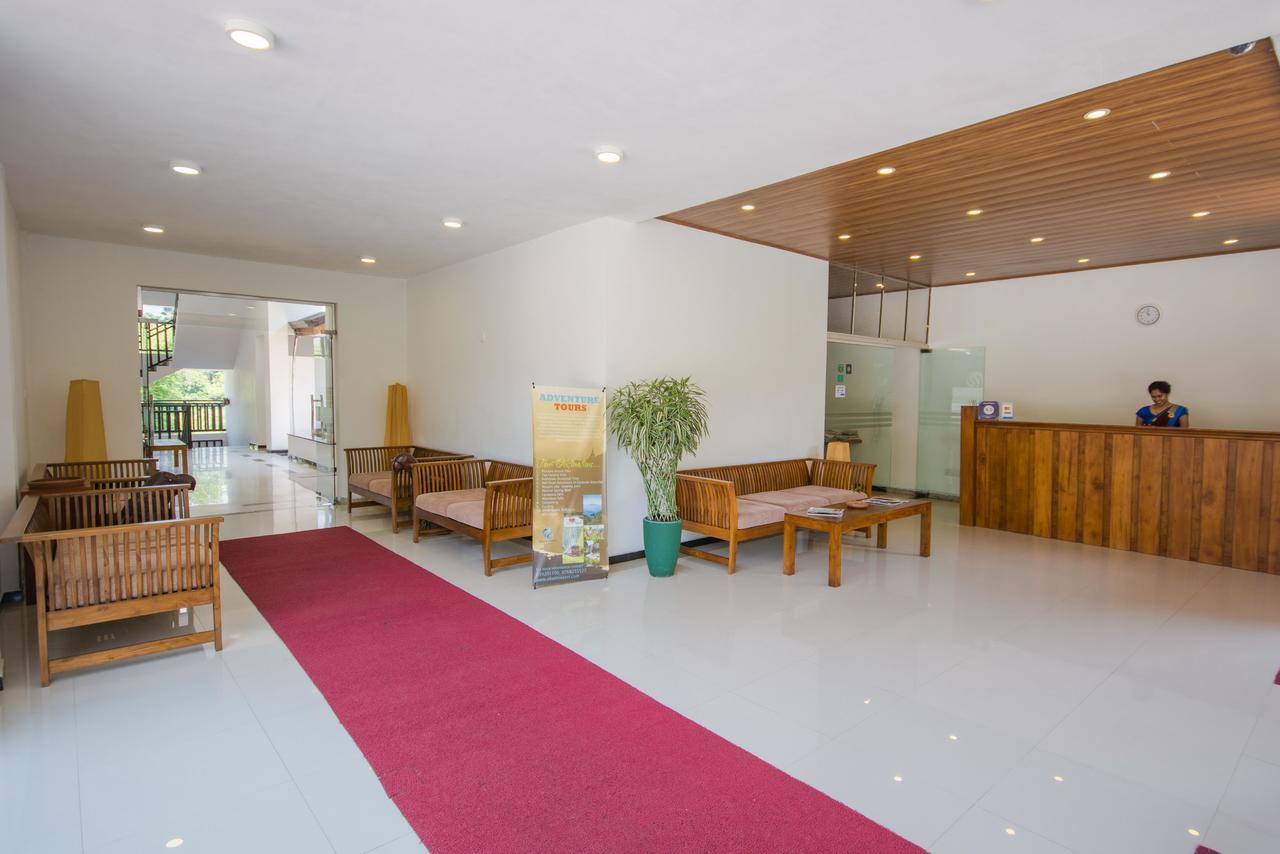 Okwin Resort Kandy Luaran gambar